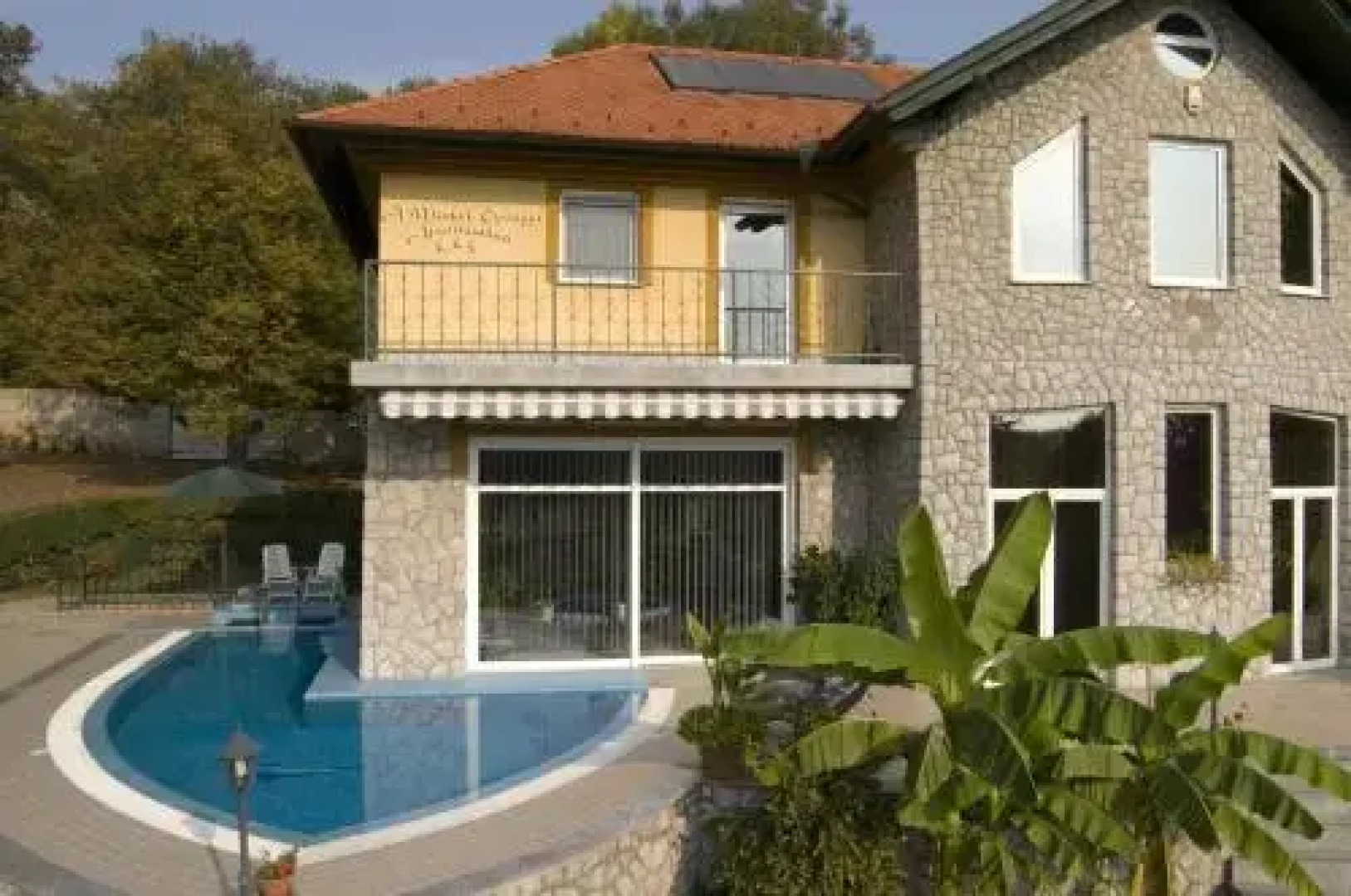 A Mecsek Gyöngye Apartmanhaz