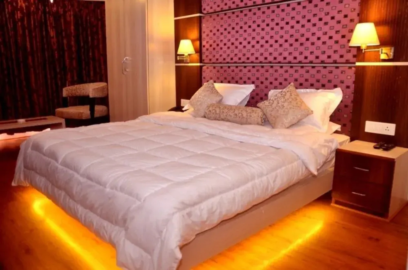 Hillcrest Resort