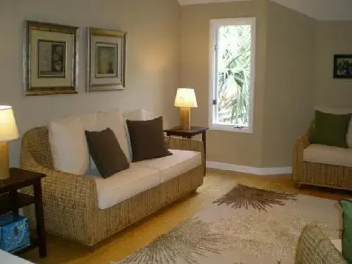 306 W Cooper-Cozy Cabana
