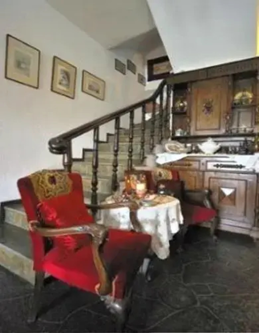 Acropolis Hotel