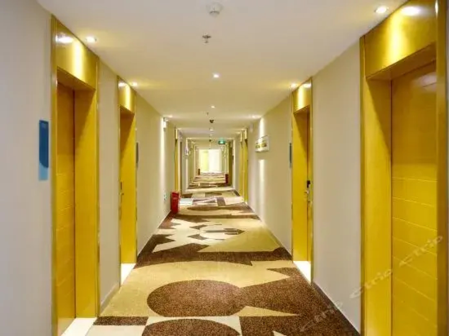 City Comfort Inn Qinzhou Walmart