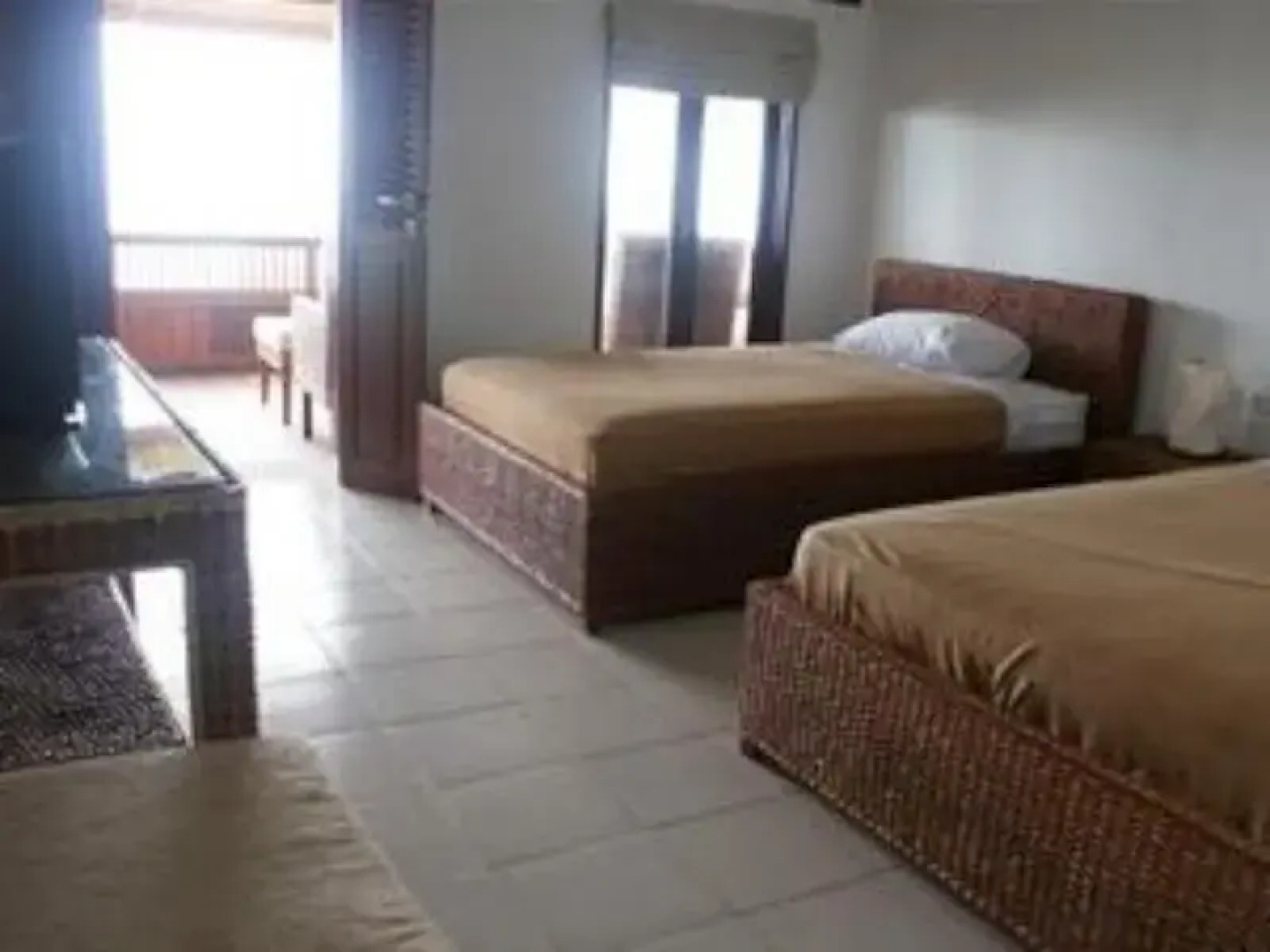 Manguni Terrace Resort