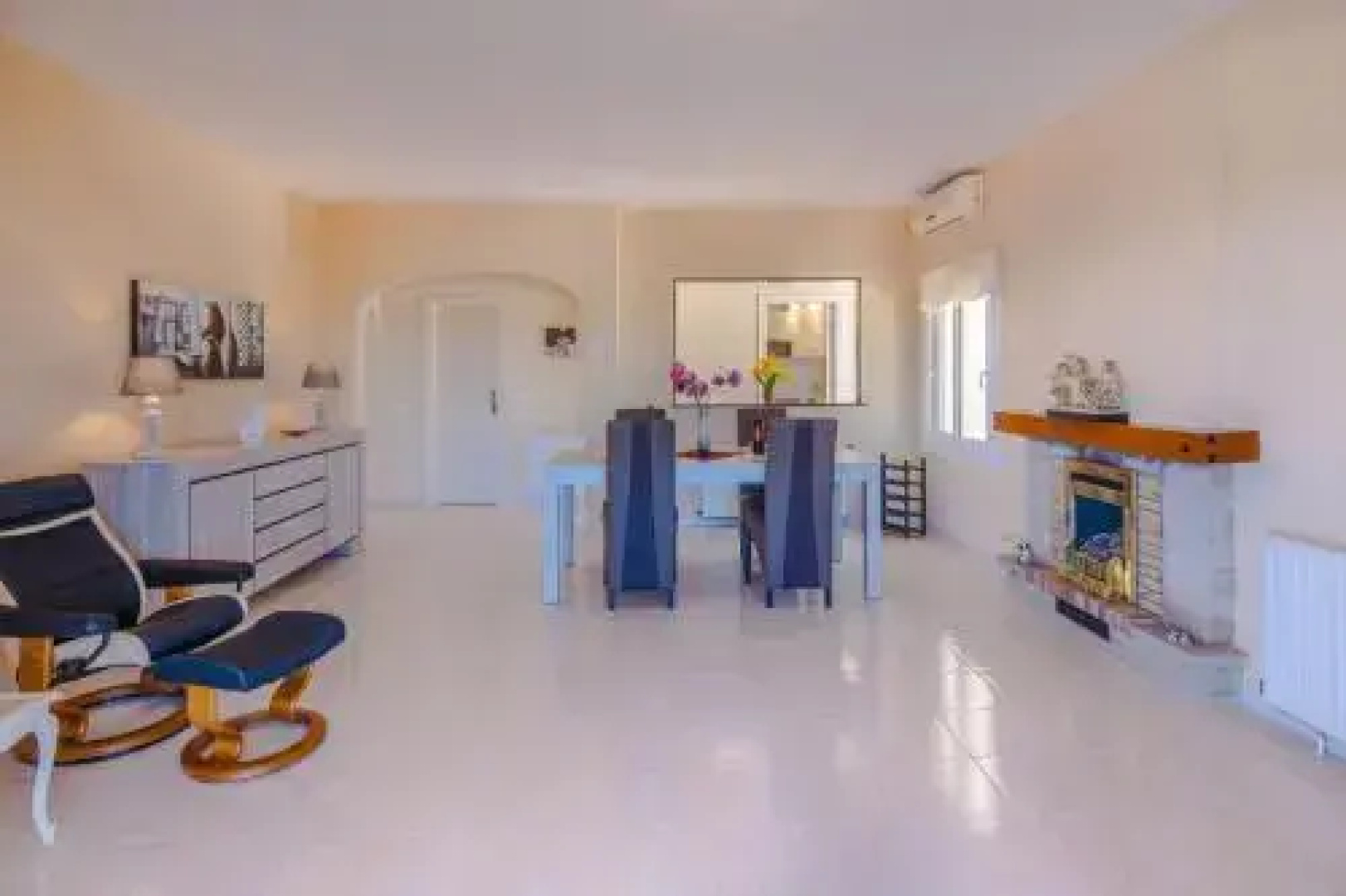Villa Cucarres 2i