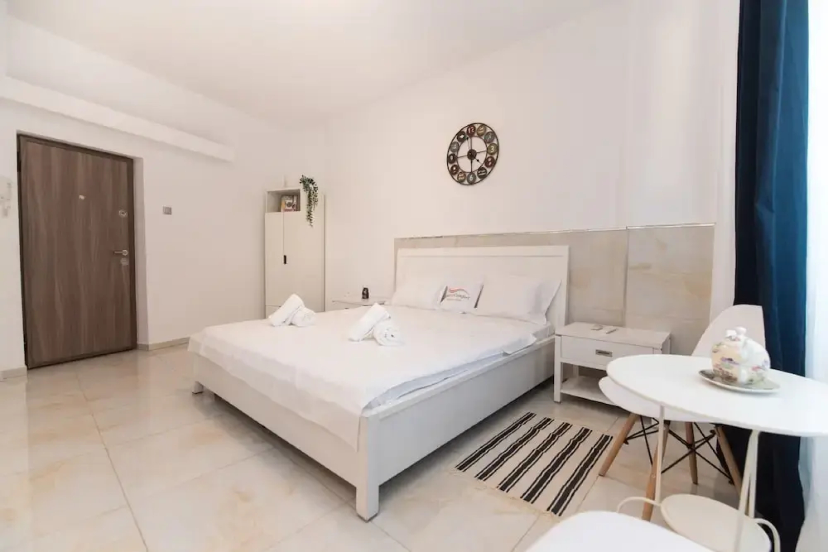 One oclock studio (Old Town)