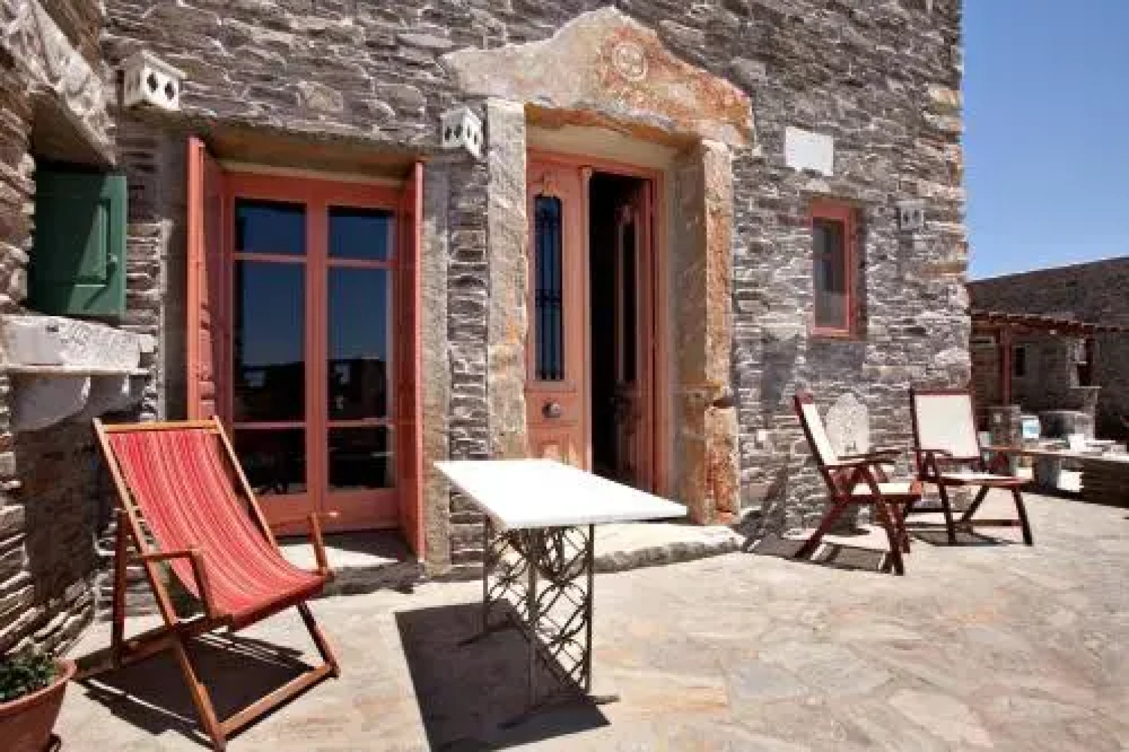 Tinos Habitart