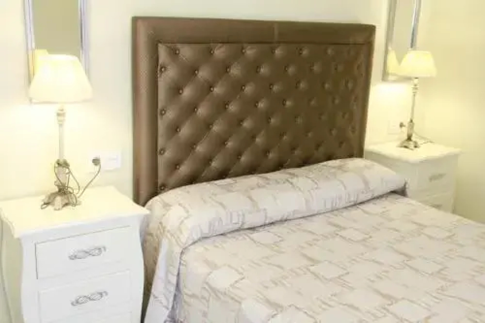 Hostal Flor De Lis Lojo