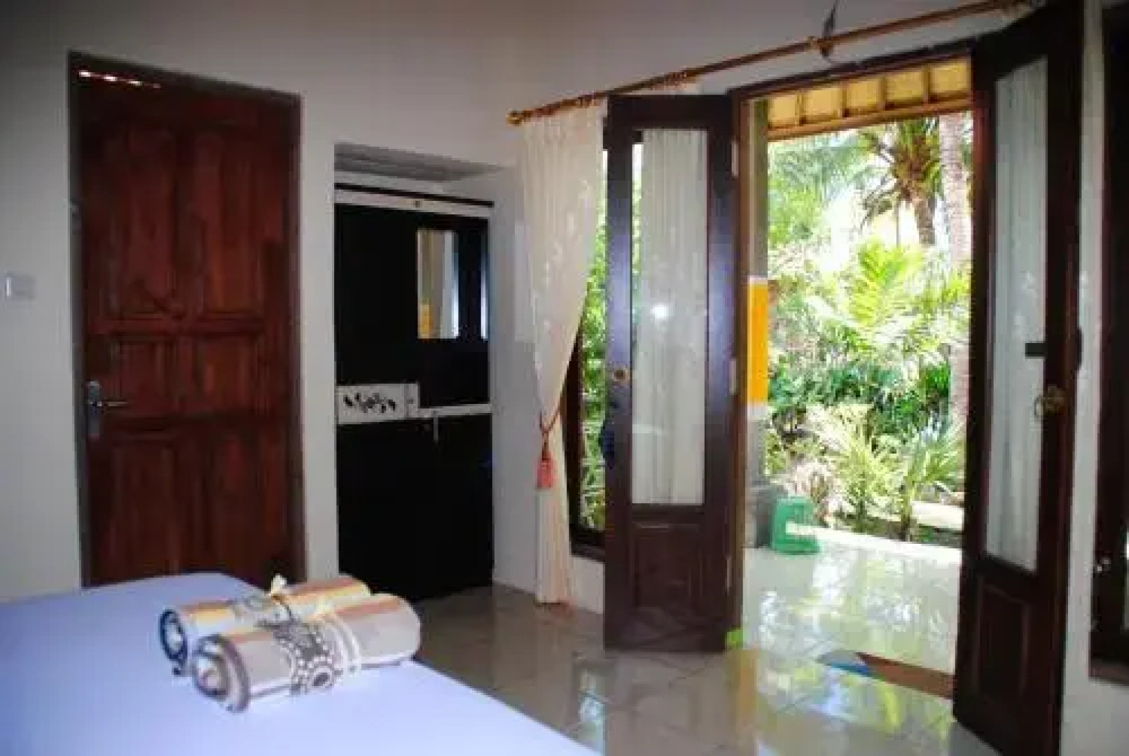Kubu Sari Guest House