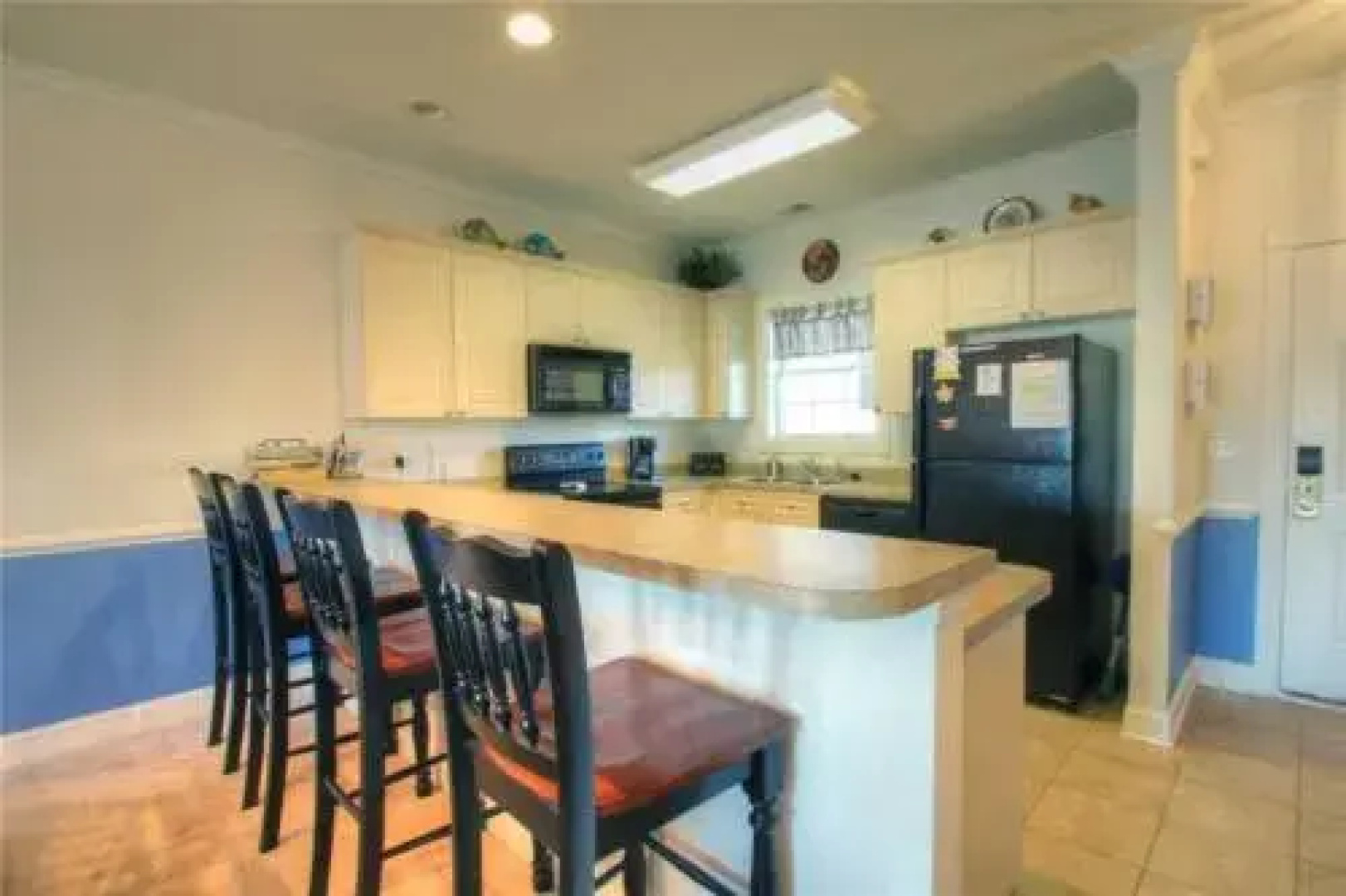 Magnolia Pointe 304 4811 2 Br condo by RedAwning