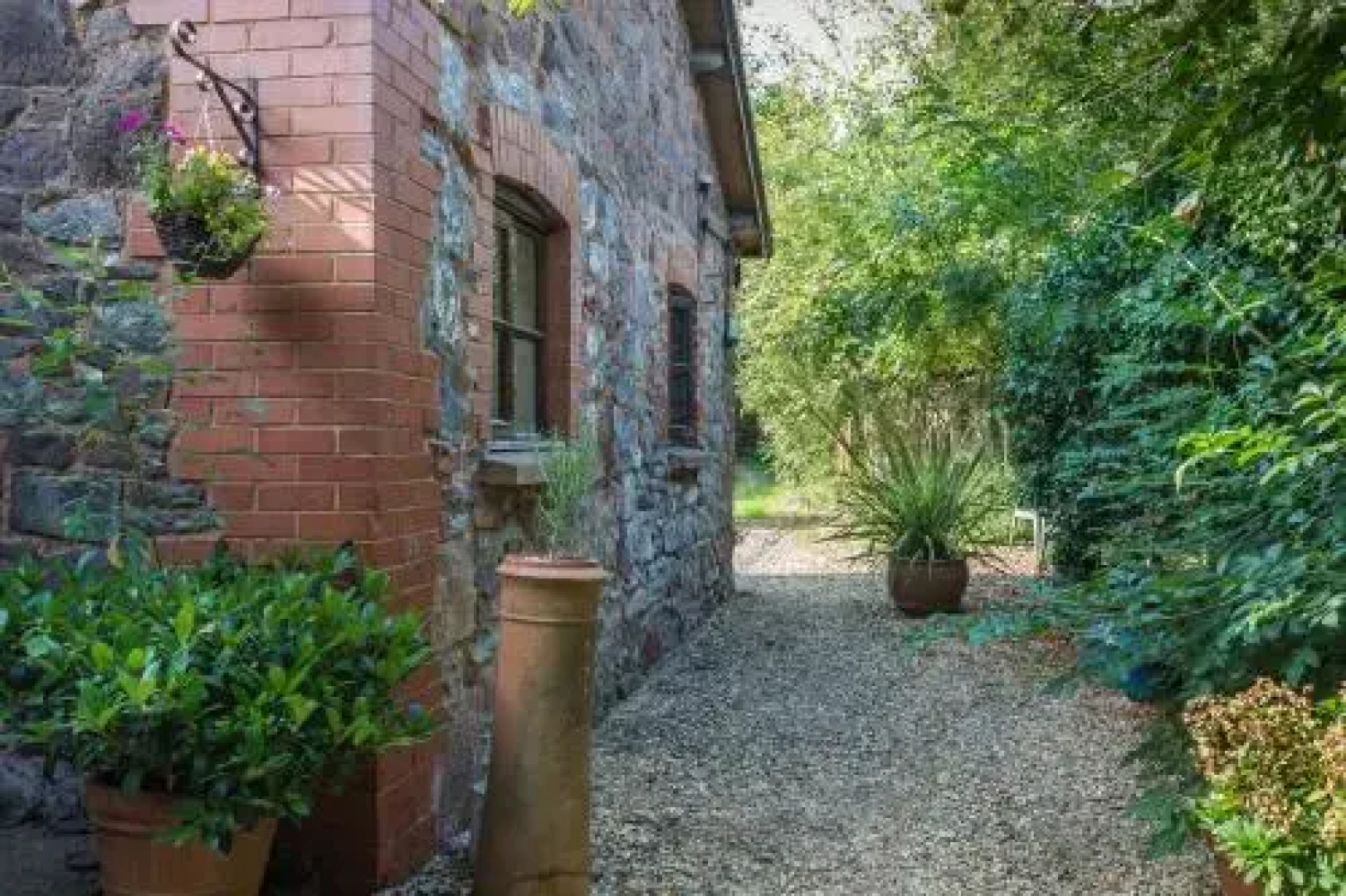 The Arlington House - B&B