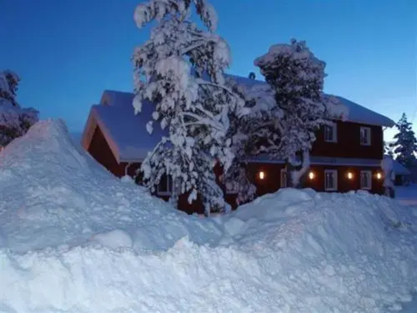 Bårstua gjestehus AS