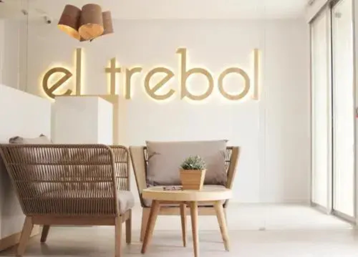 Hostal Trebol