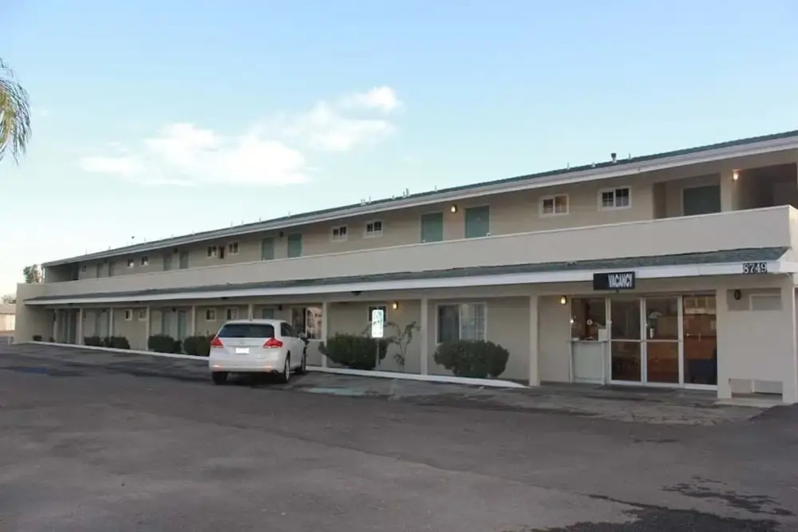 Holiday Lodge