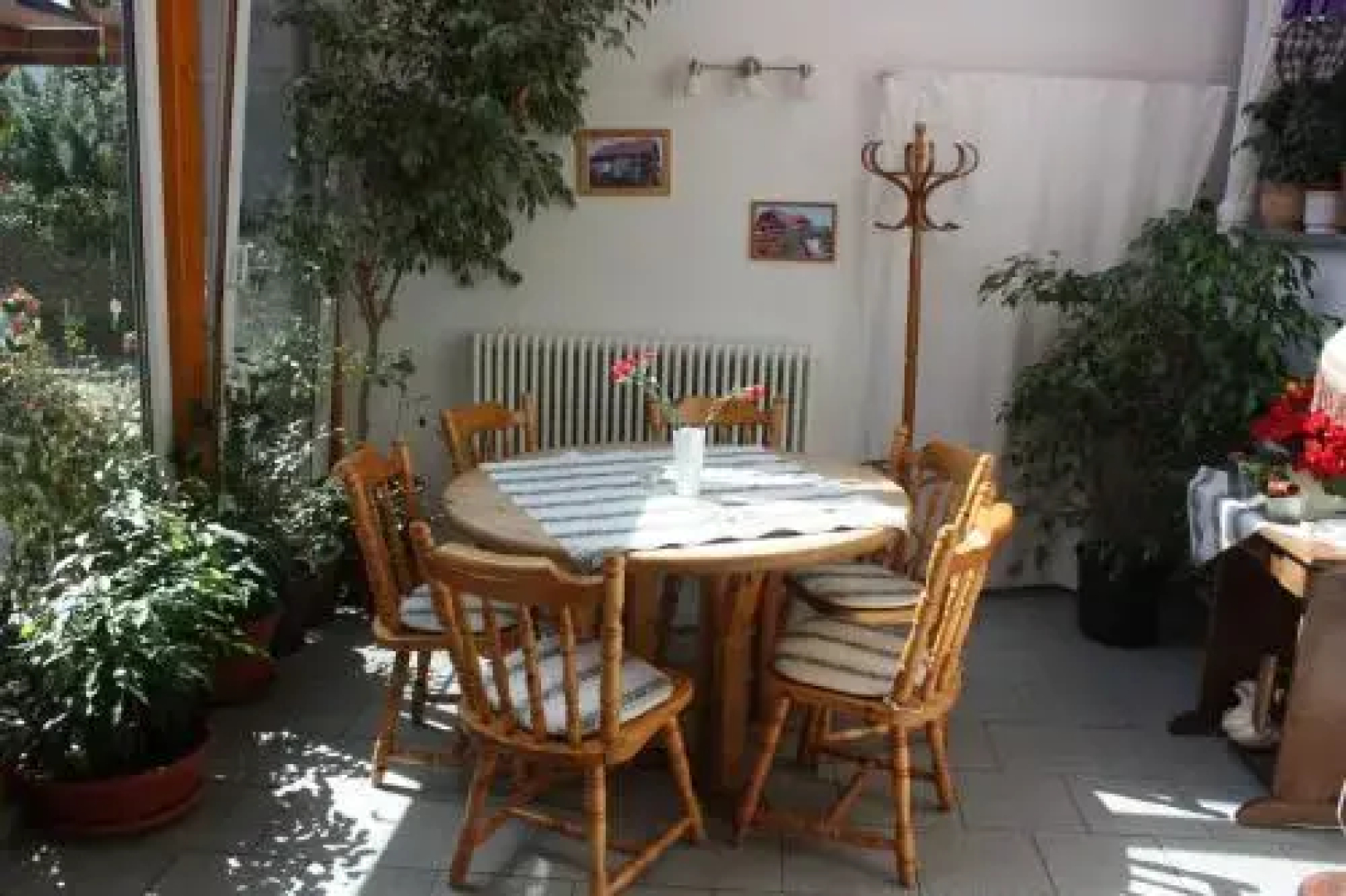 Cafe & Pension Carmen