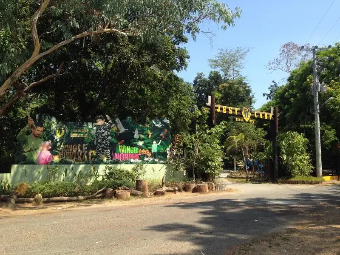 Jungle Environment Survival Training Jest Camp Dormitory