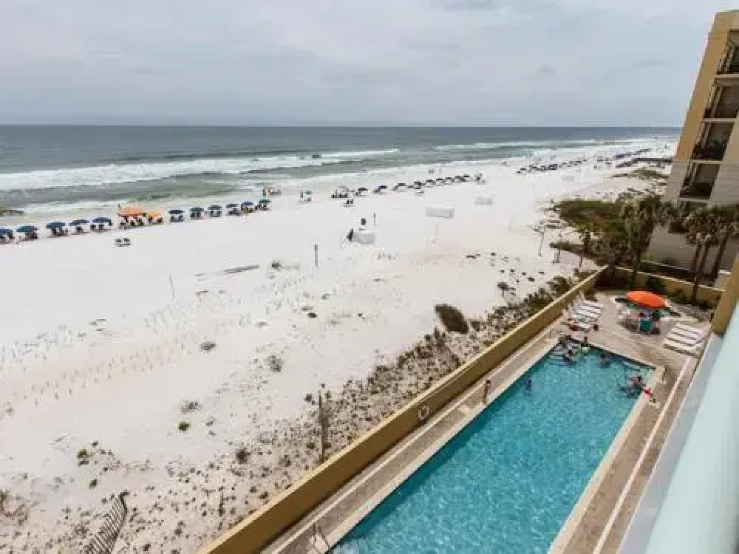 Pelican Isle 412 by RedAwning