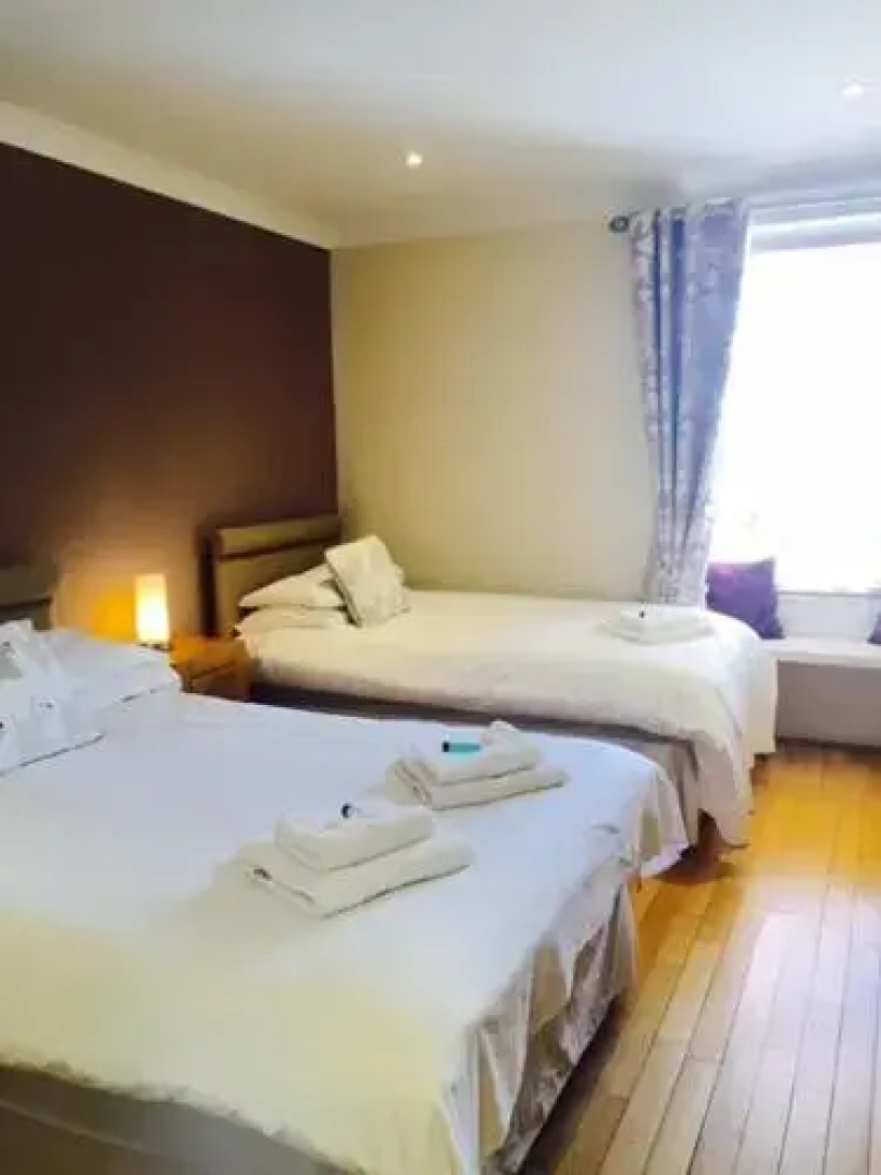 The Crown Hotel