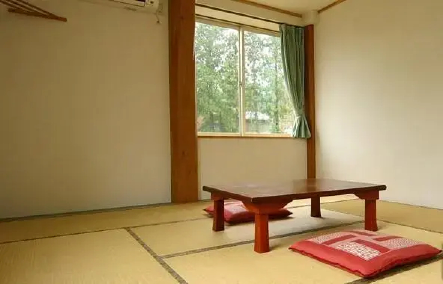 Nakasumi Ryokan