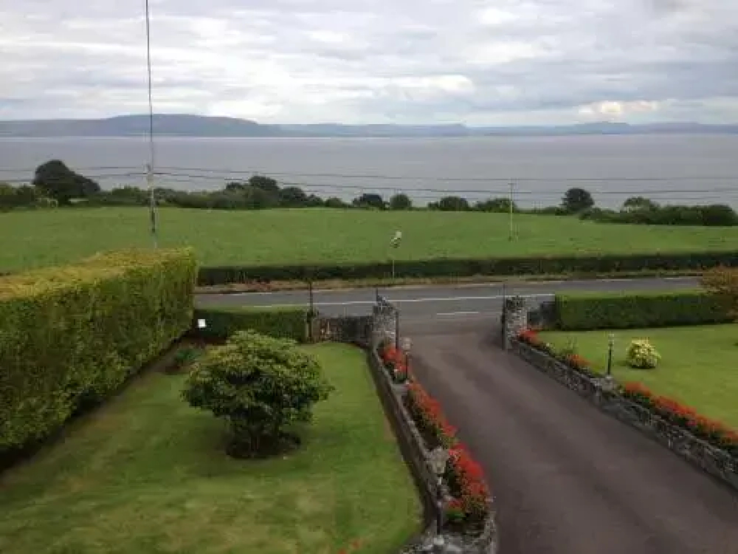 Seawater View Bed and Breakfast
