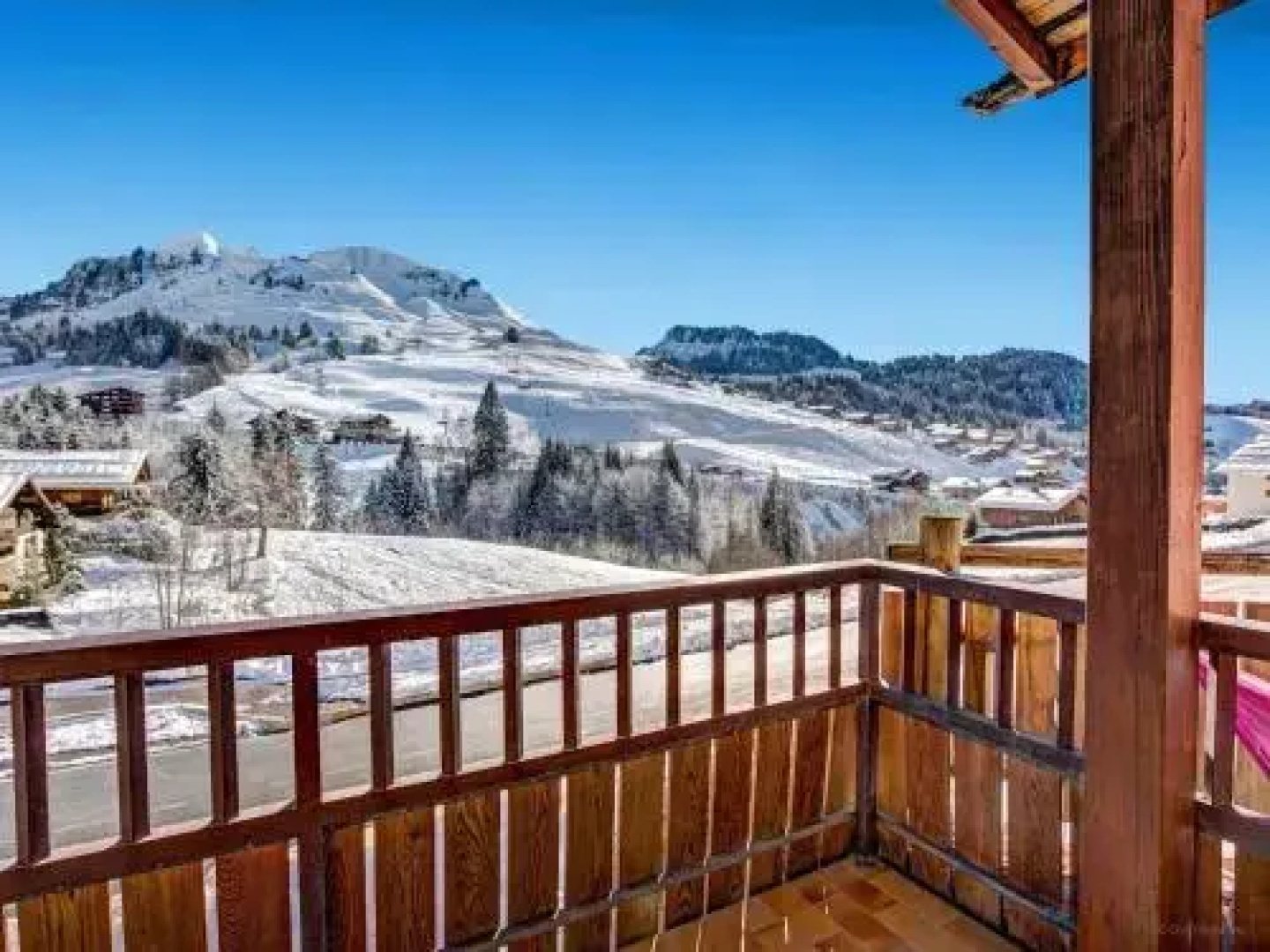 Chalet Sicoria - OVO Network