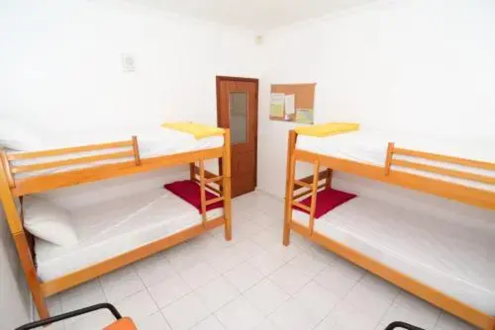 Tanan Hostel