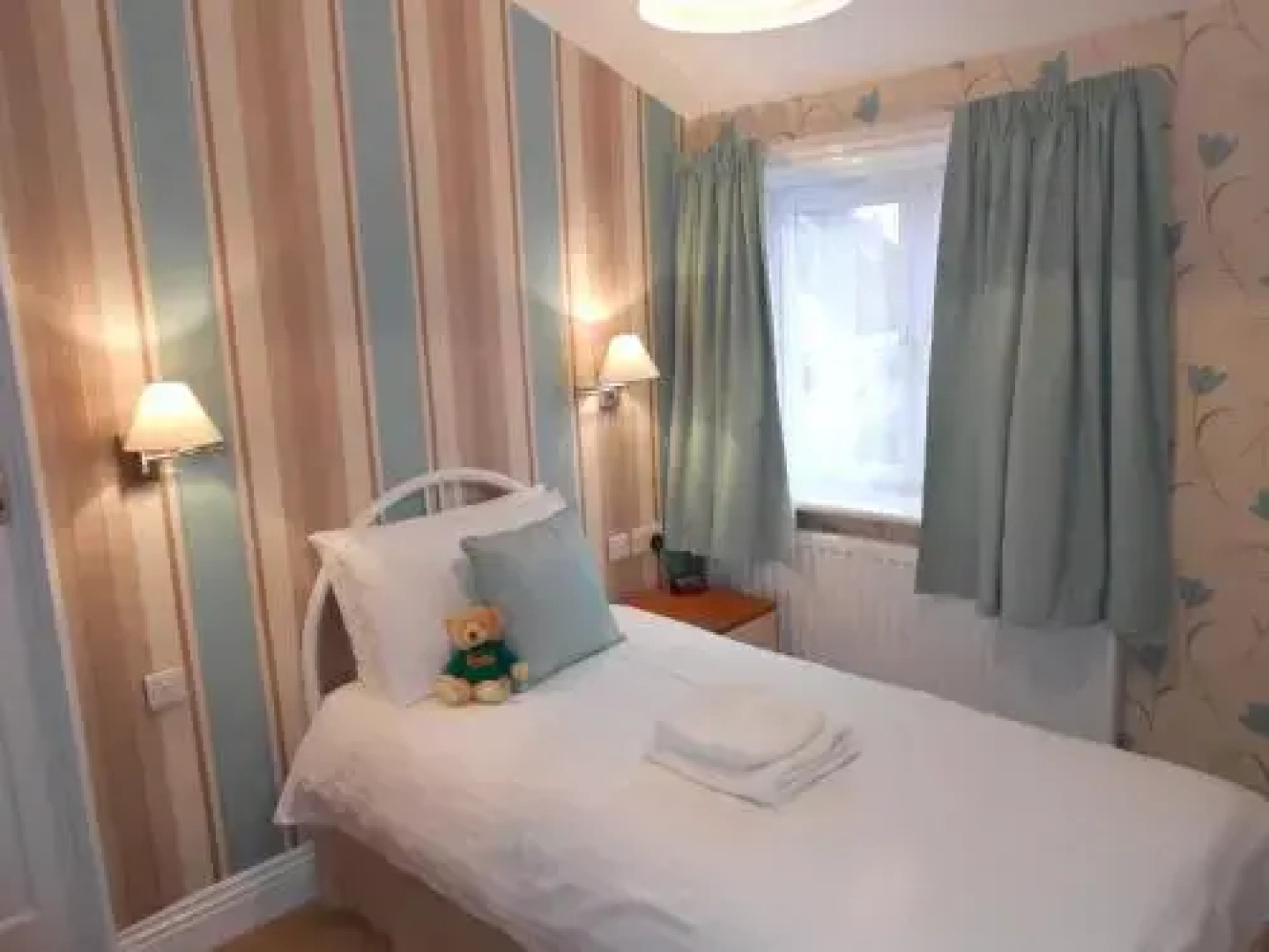 The Waverley - Guest house