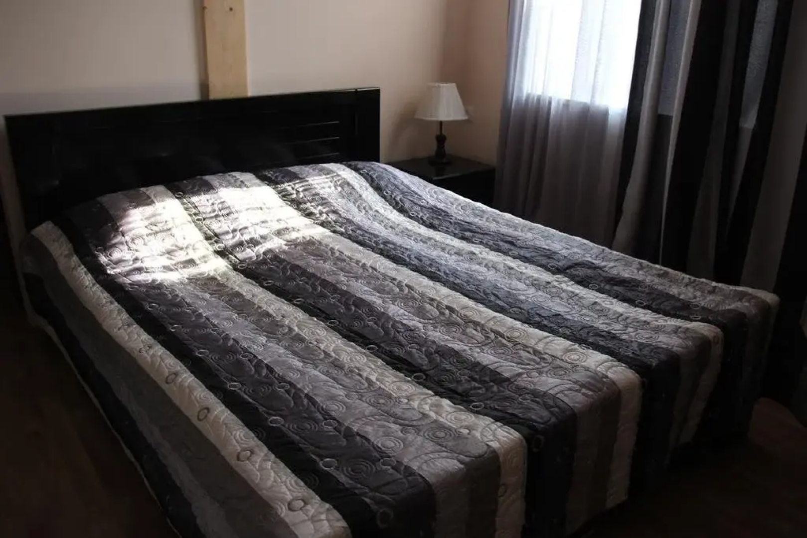 Lomari's Guest House
