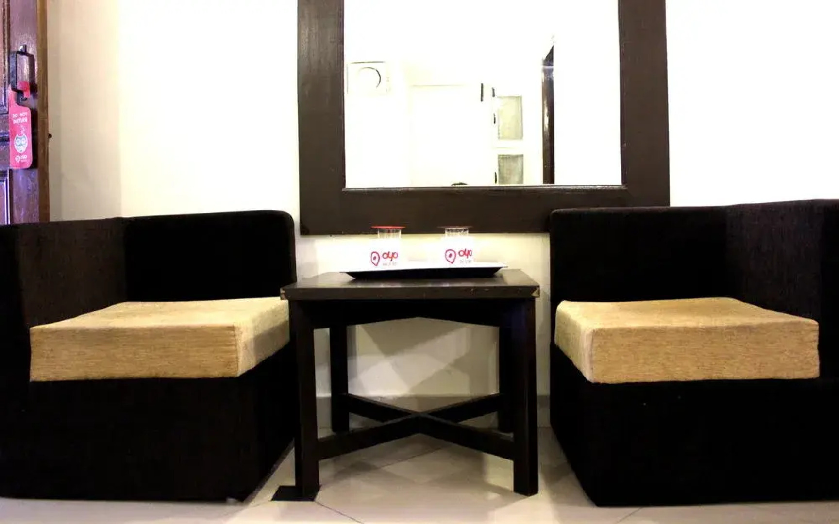 OYO 1045 Hotel Ashirward