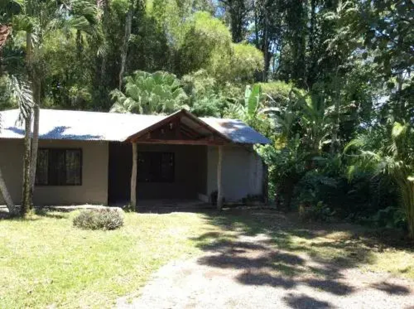 Villa Sloth