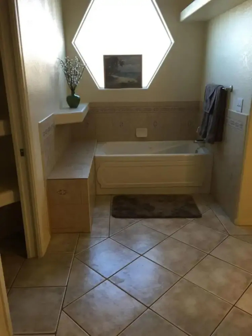 Laughlin Bullhead Home & Pool