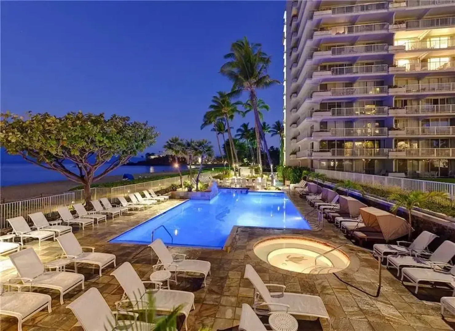 Whaler at Kaanapali Beach 163 - Studio Condo