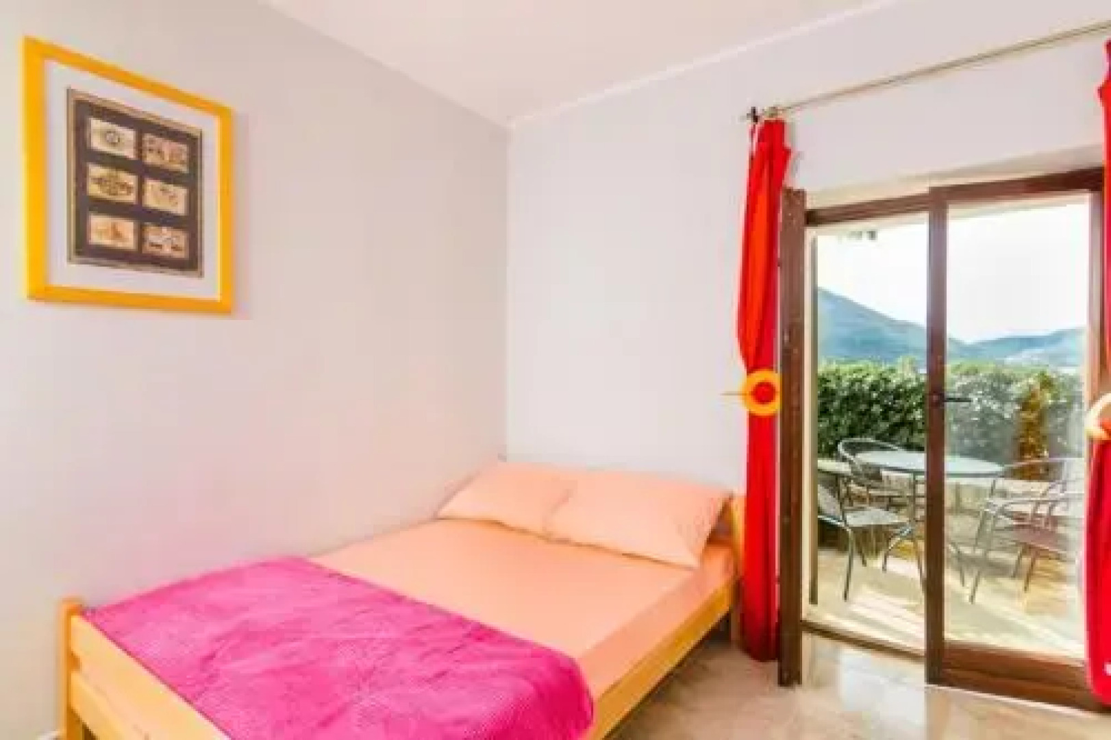 Perast Waterfront Apartments