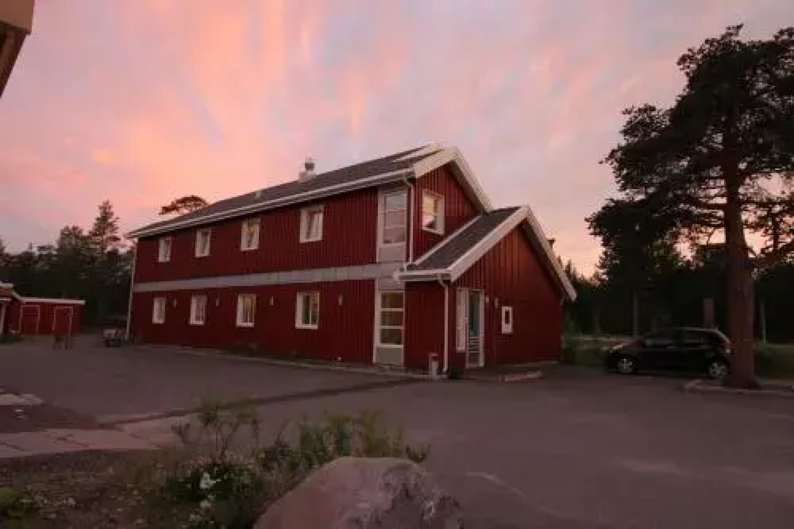 Bårstua gjestehus AS