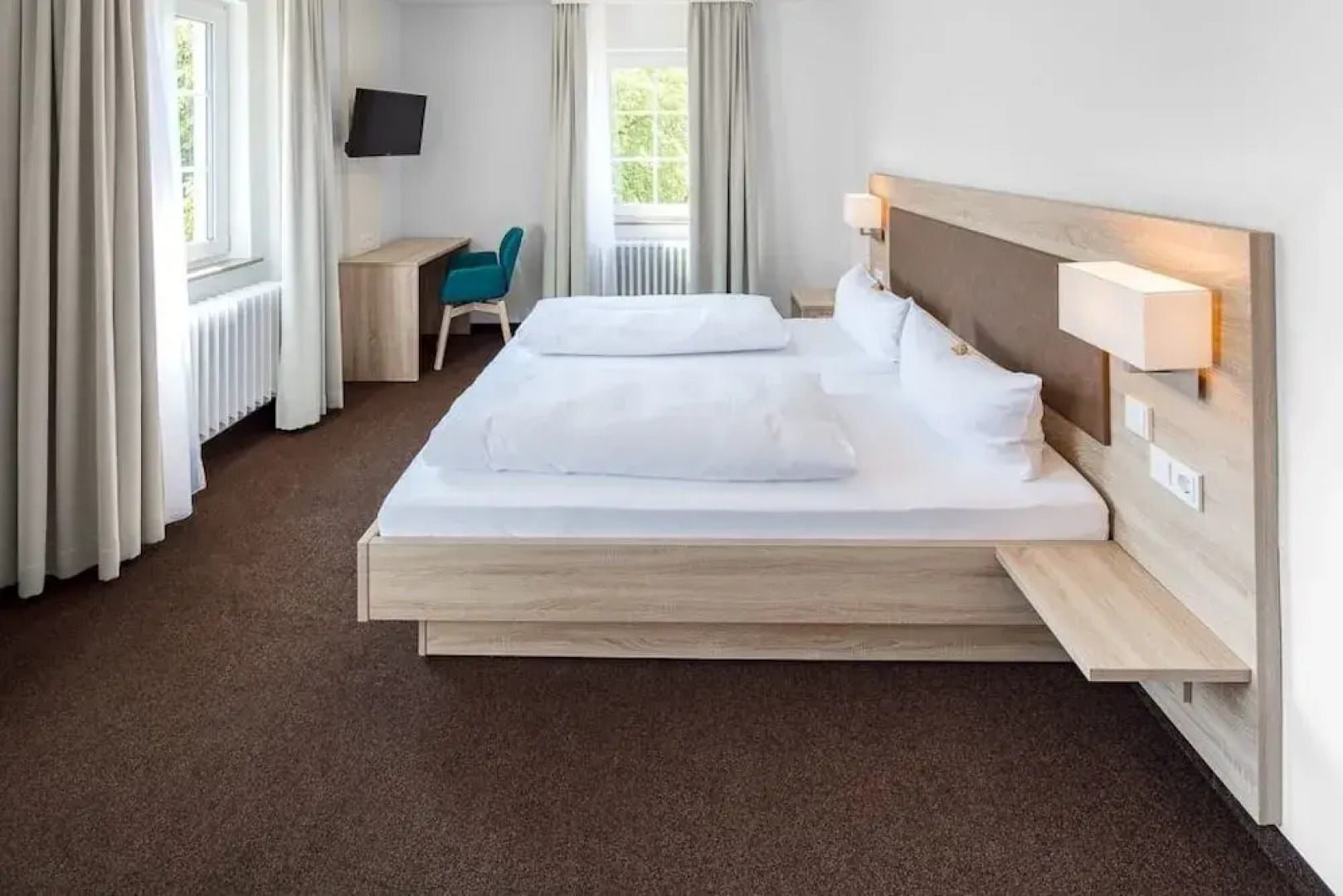 Hotel & Restaurant Pelikan