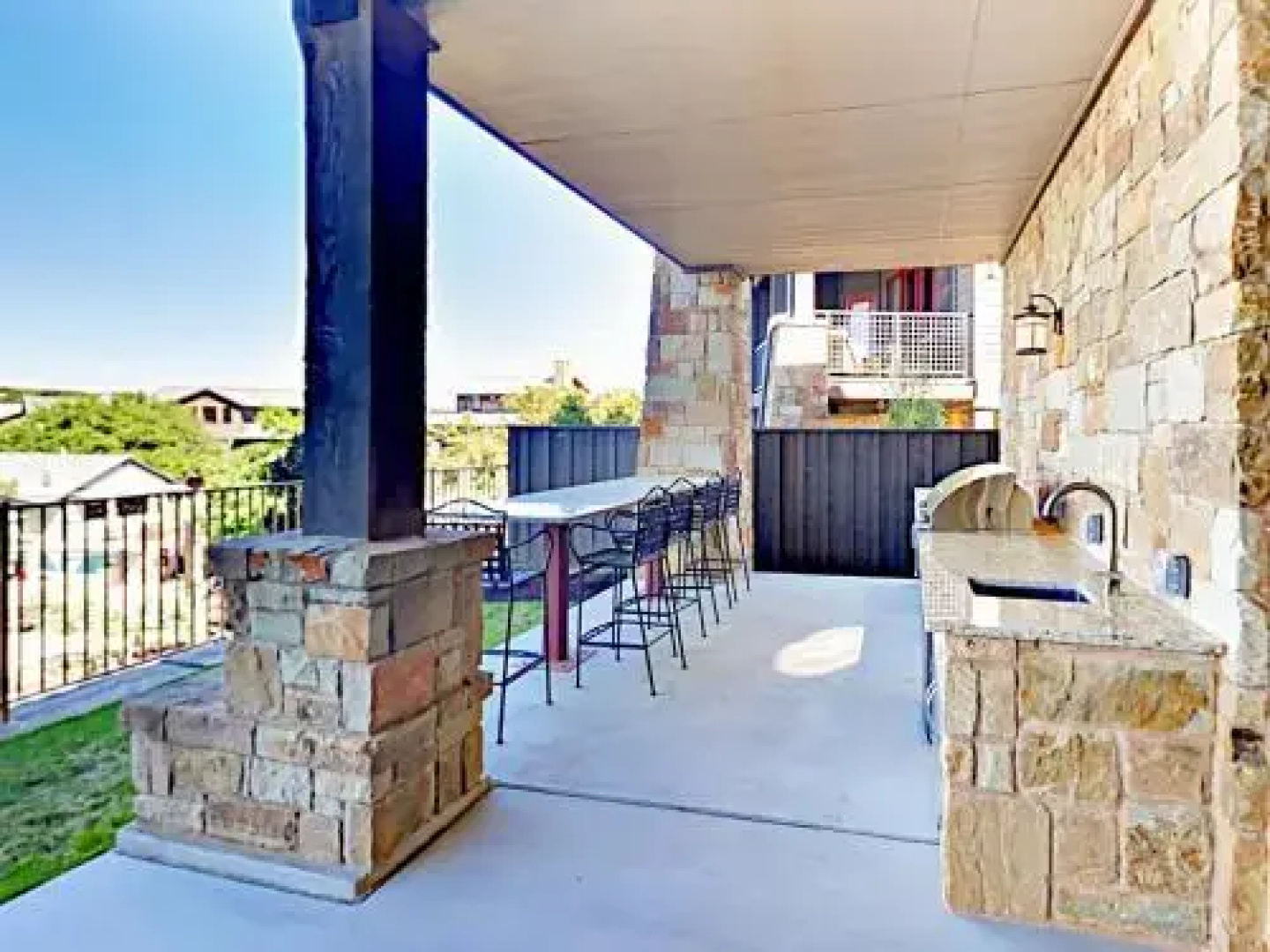 Amenities Grace Lake Travis Villa by RedAwning
