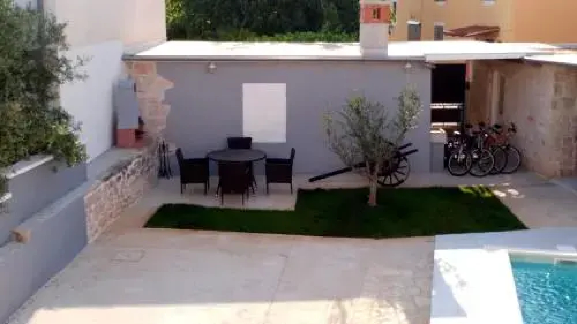 Three-Bedroom Holiday Home in Peruski