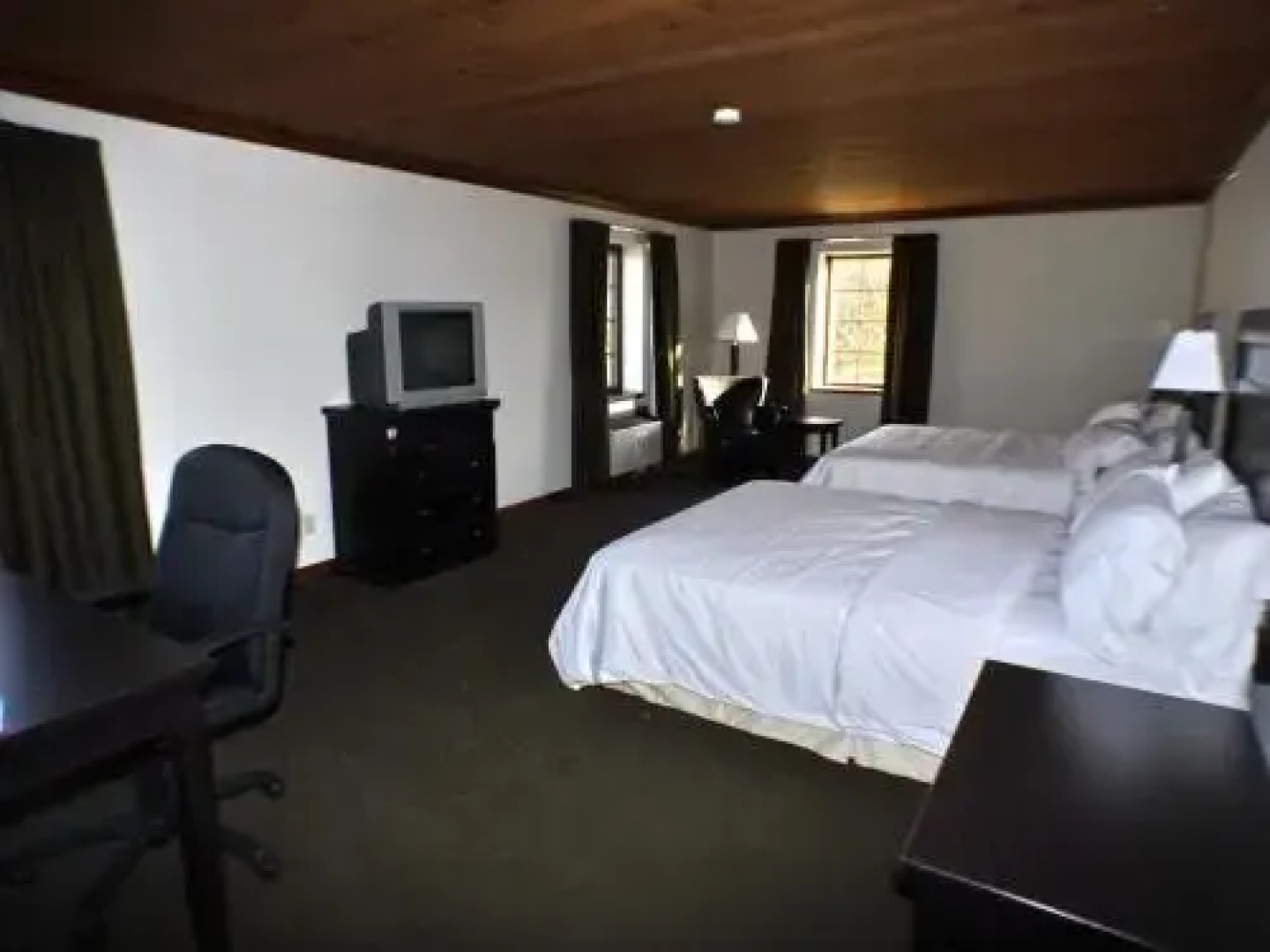 Riverview Lodge
