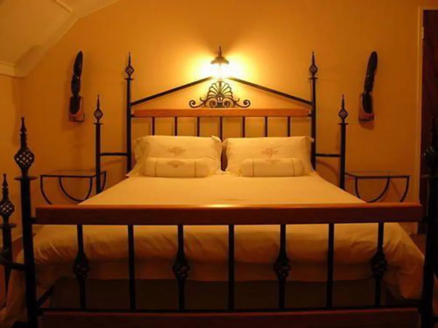 Africlassic Guest House - Harrismith