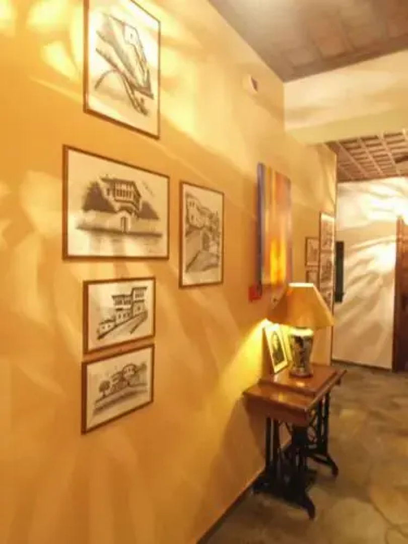 Hotel Adam