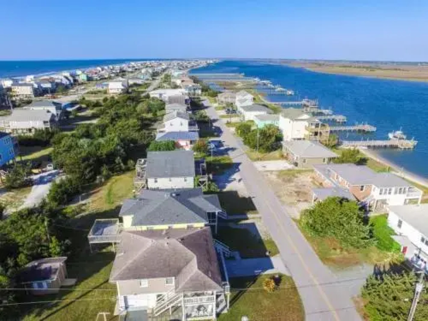 Holler Channel Blvd 1101 B 2 Br home by RedAwning