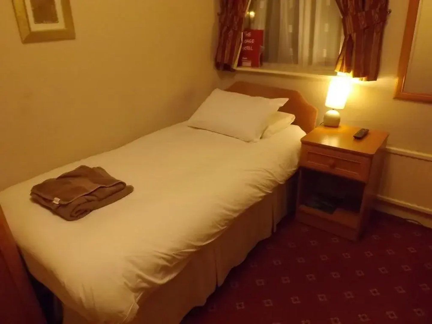 The George Hotel