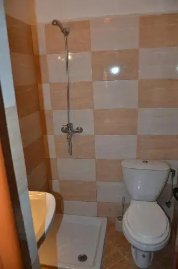 Tomor Shehu Guest House