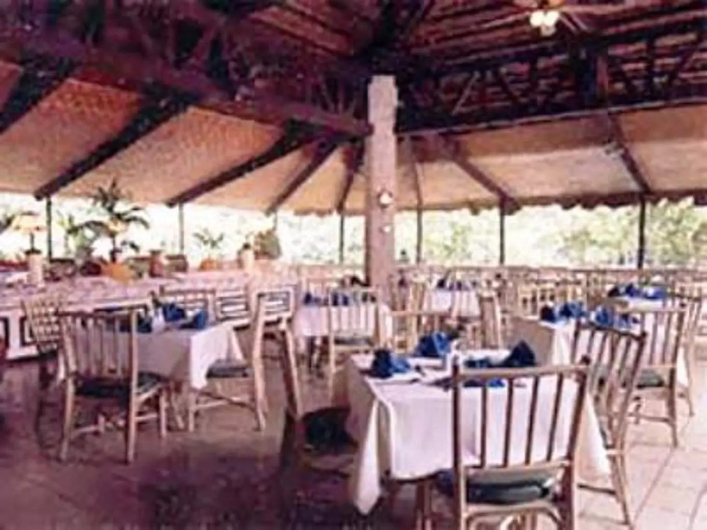 Tambuli Beach Club East