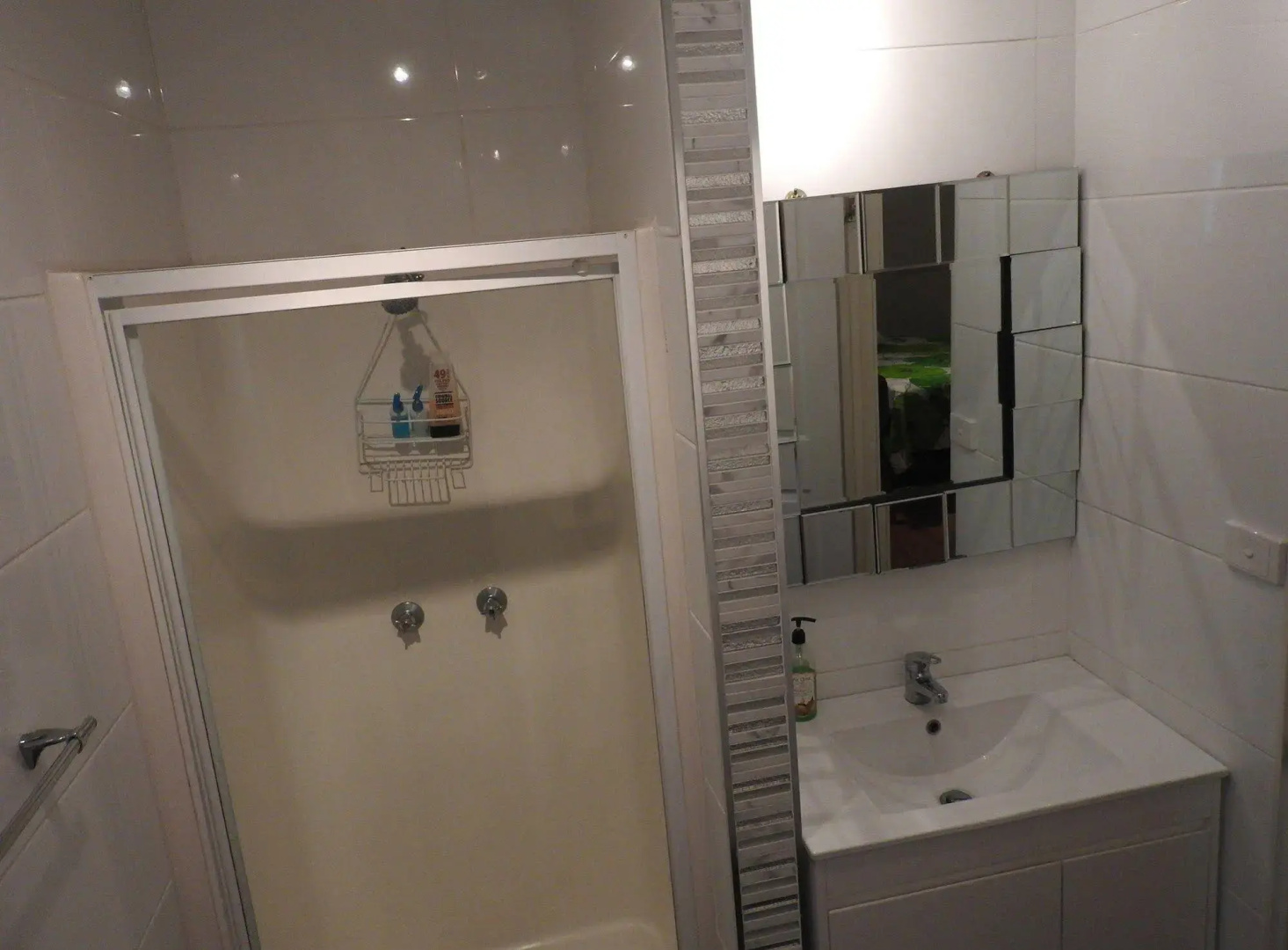 Airlie Beach Myaura Bed & Breakfast