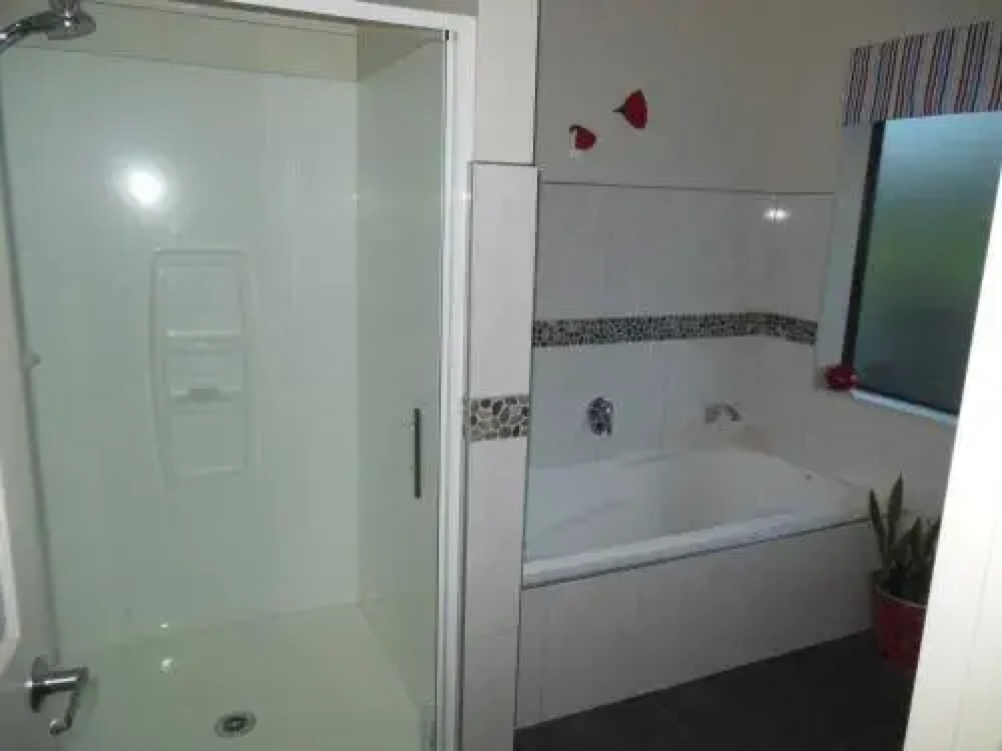 Silverdale Garden Stay