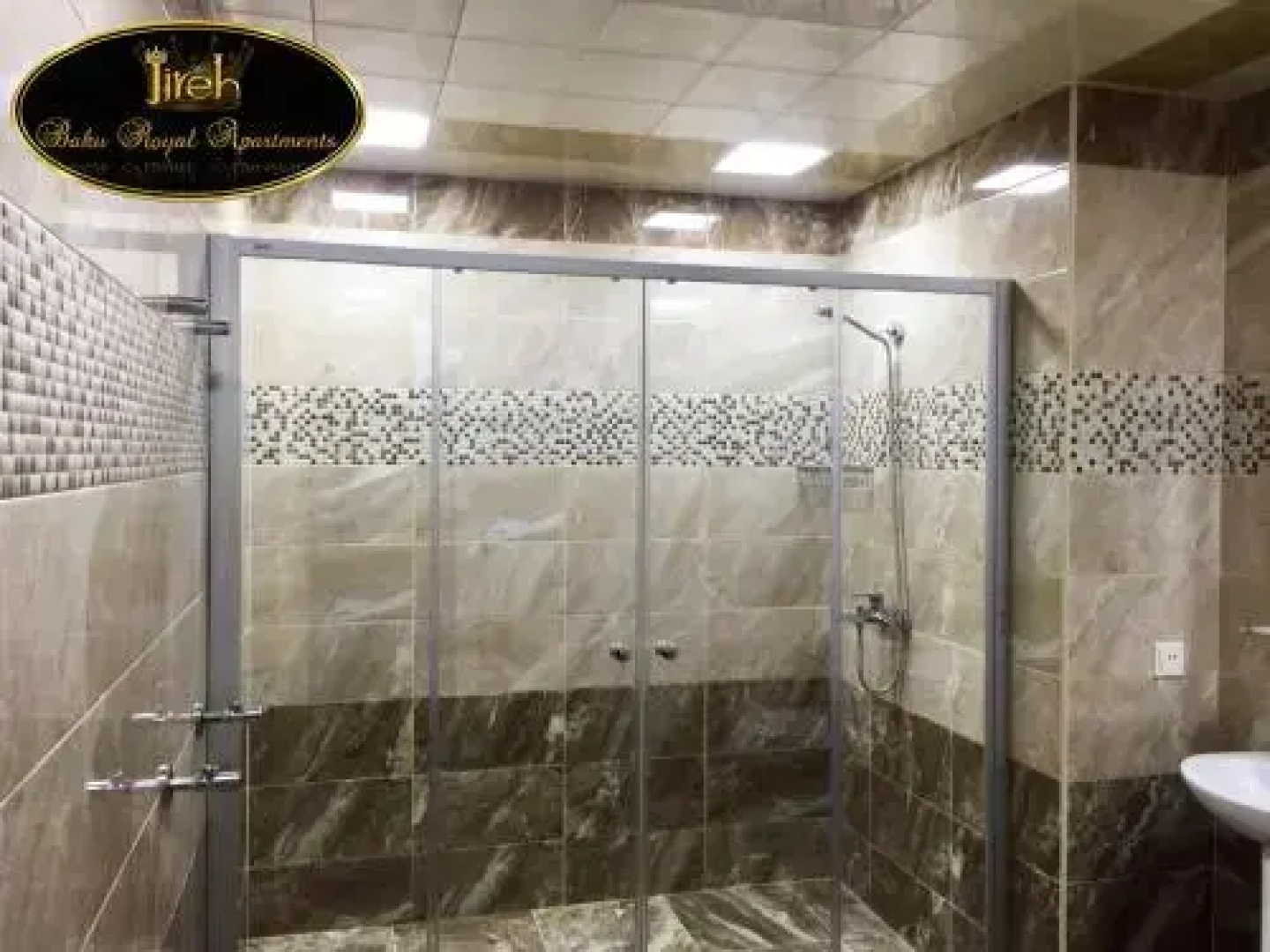 King Jireh Apartment Baku