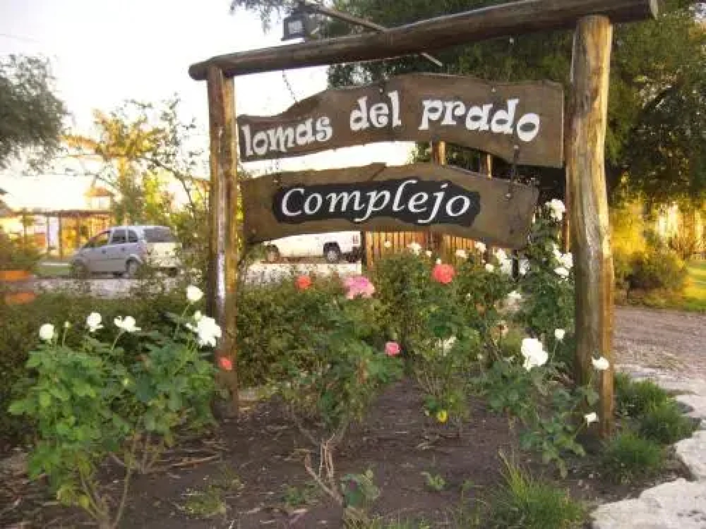 Lomas Del Prado