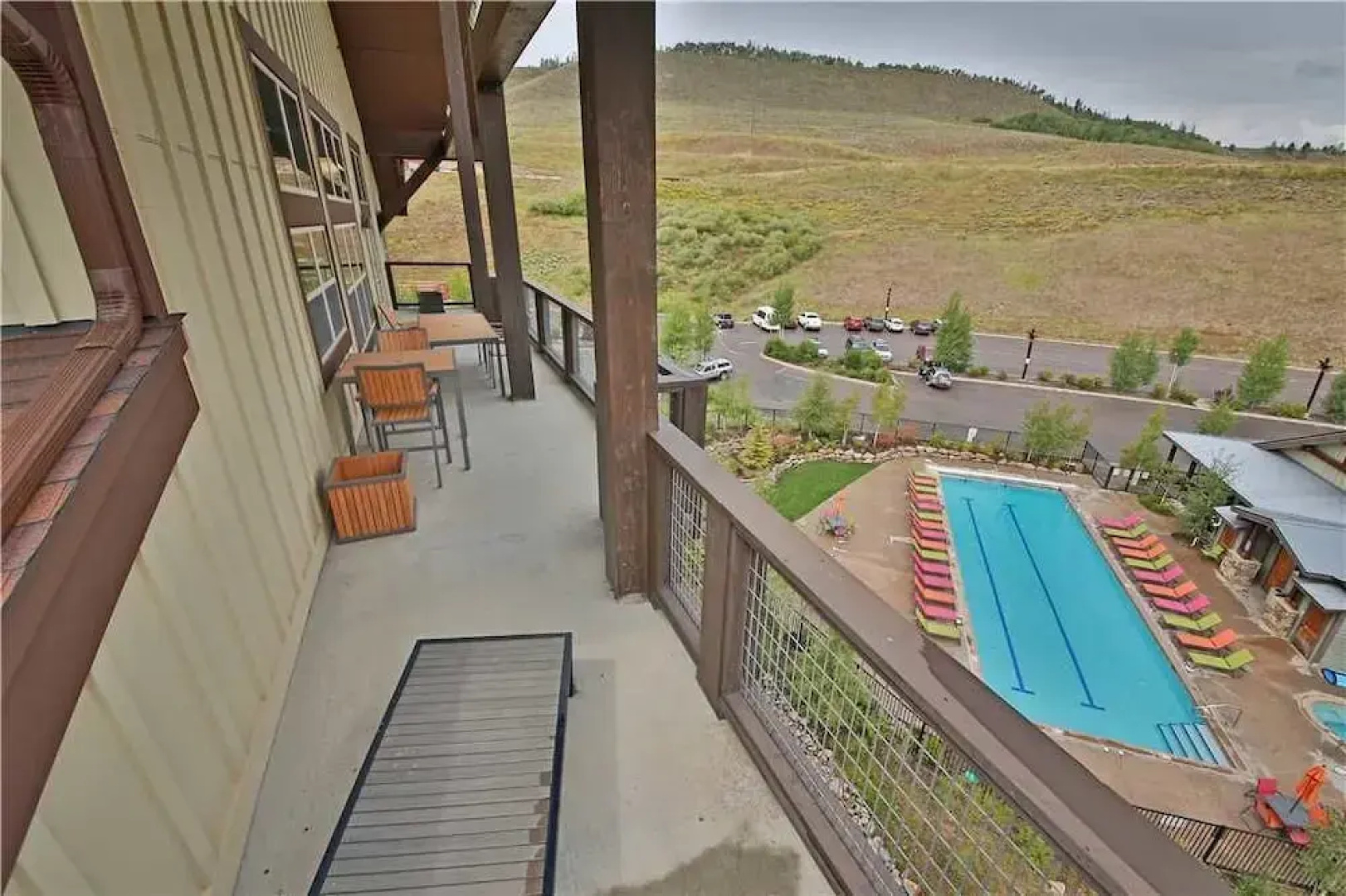 Base Camp One 416C Penthouse - 3 Br Condo
