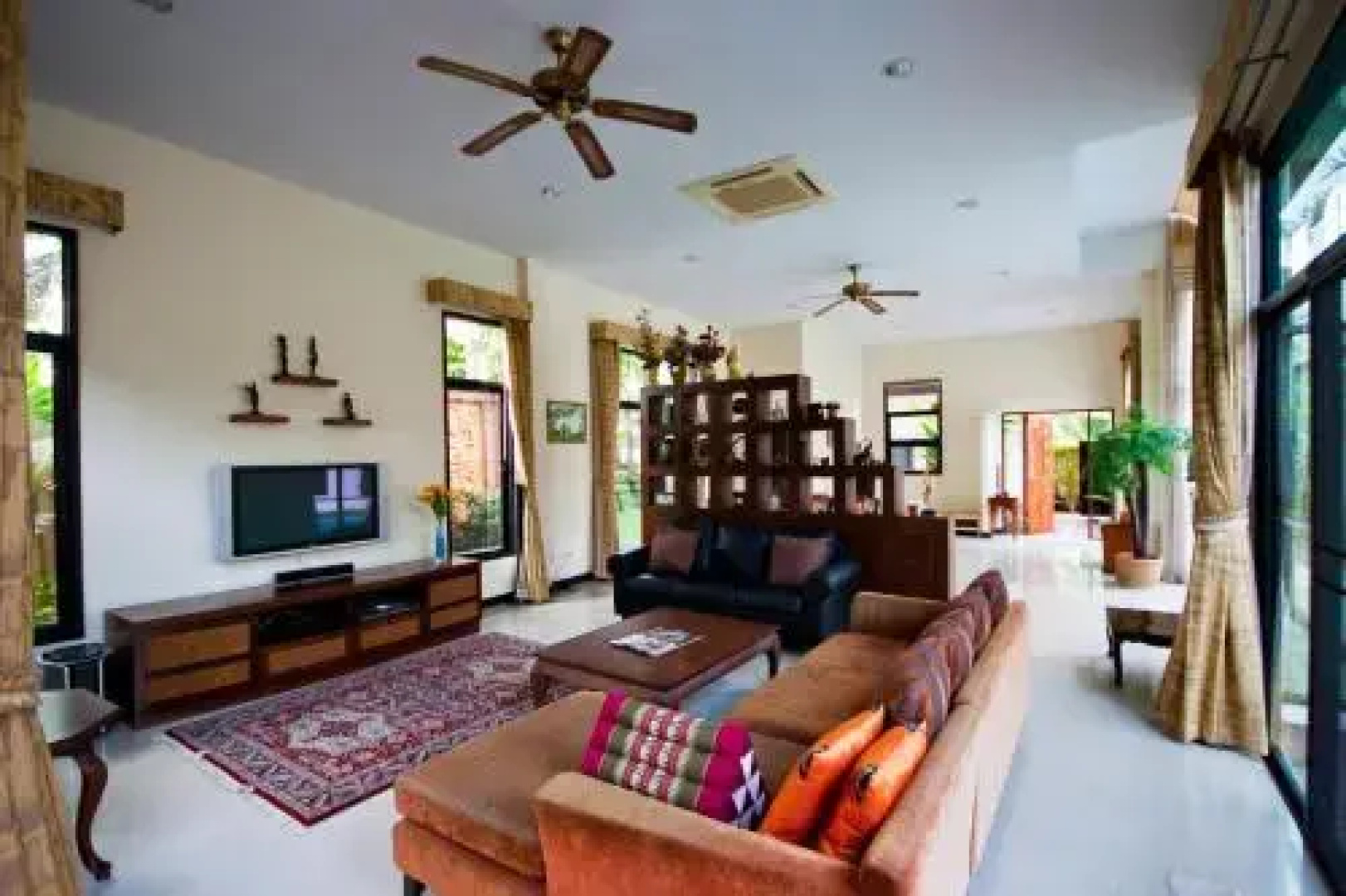 Pattaya Pool Villa
