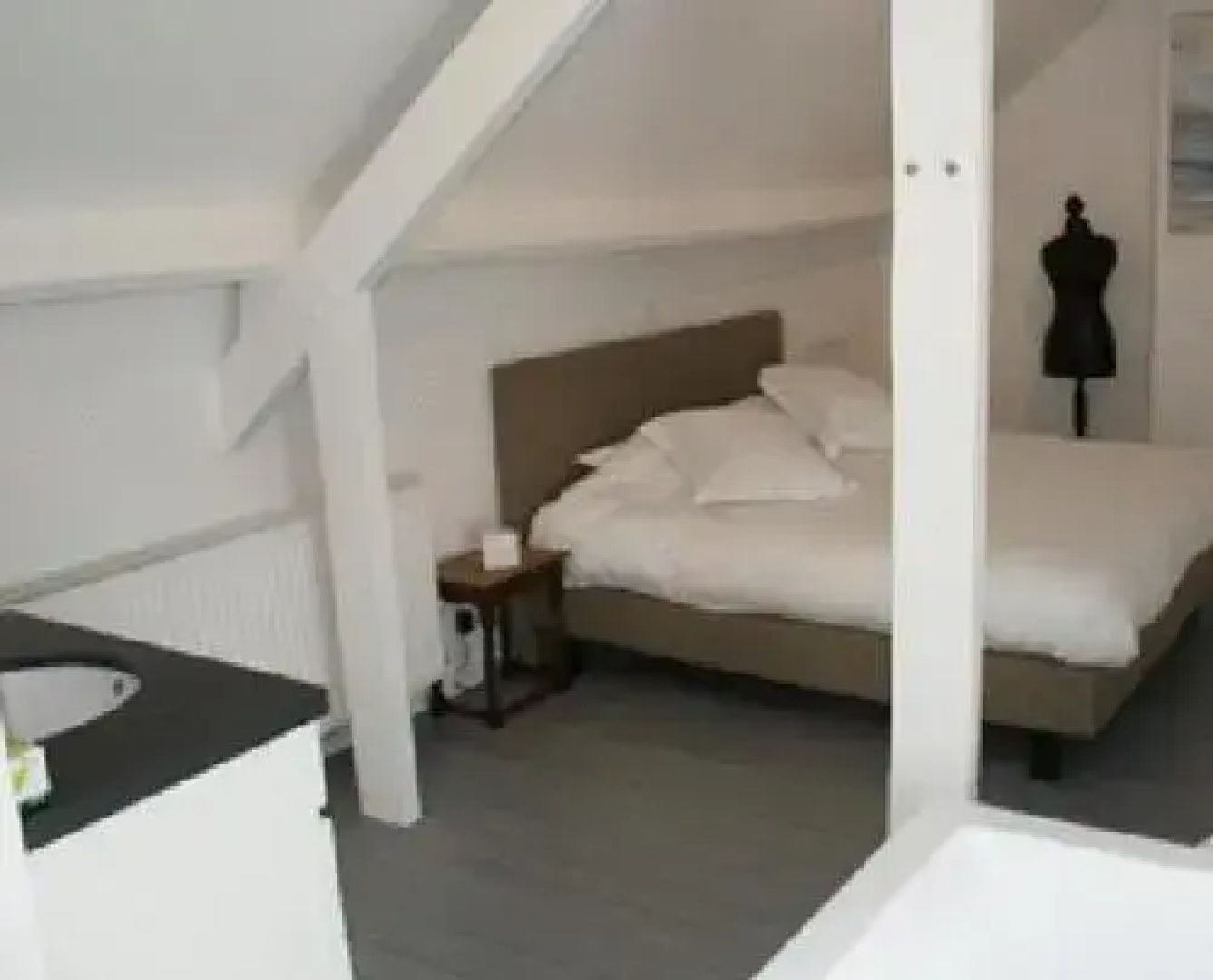 B&B Eleven
