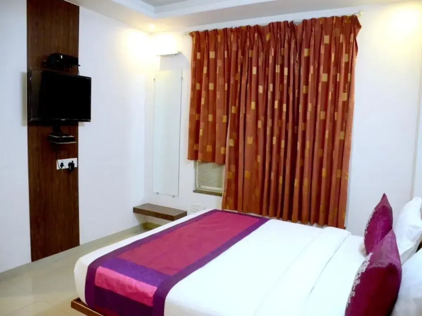 OYO Rooms Sambhaji Nagar Near Thermax Pimpri
